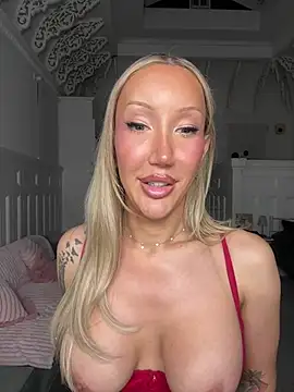 Allana29 Live Webcam on Stripchat