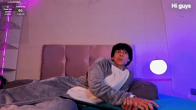 cheys_mast (M twink) - bunny abs and chest