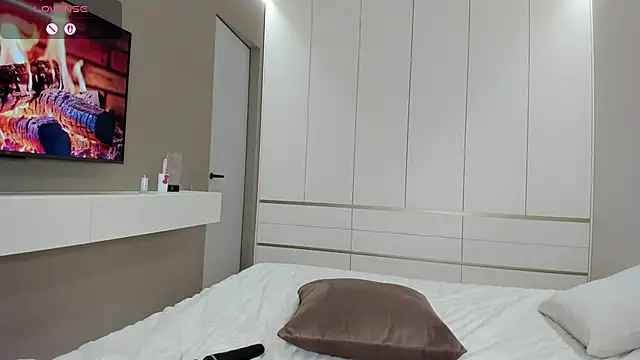 JenniferQueen11 webcam