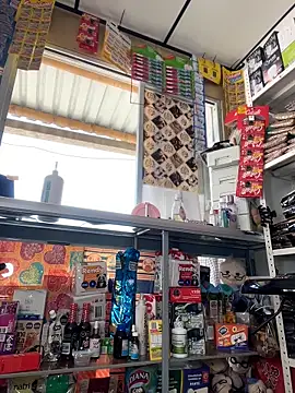 sammyqueenx21's room