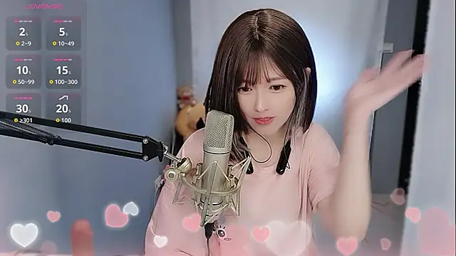 美女Tw_Sexynn在线直播