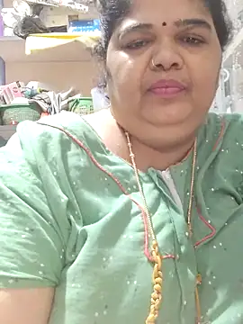 tamilthanushri (F milf) - Ass flash