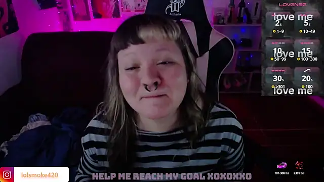 Bdsm_and_fries webcam