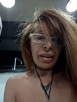 Webcam Model (FrozenWaffle)  is live.Free join now!