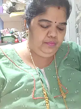 tamilthanushri webcam