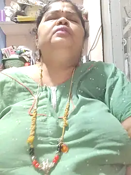 tamilthanushri webcam