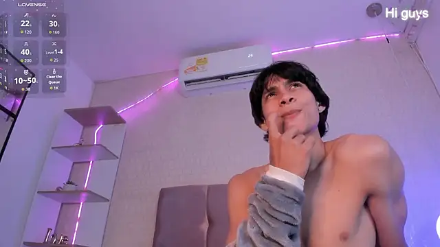 cheys_mast (M twink) - bunny abs and chest