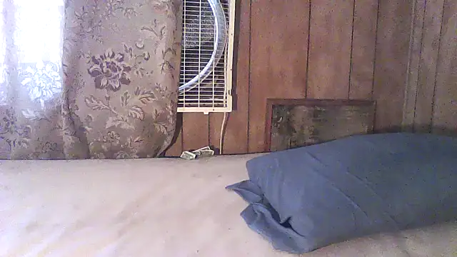 luke_thighwalker2469 webcam