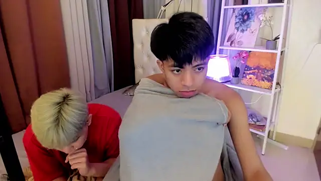 davincihugecock live sex cam