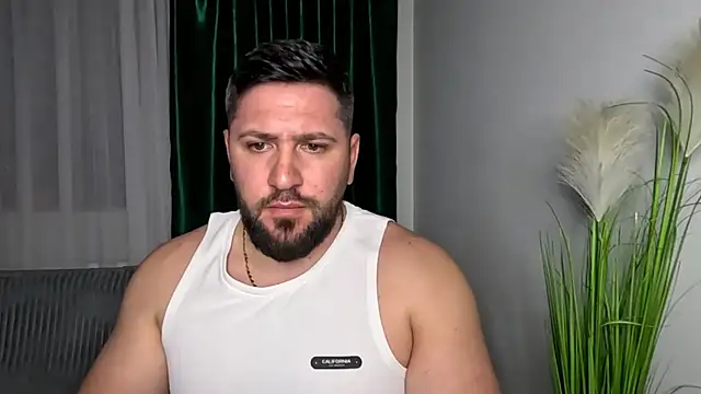 Gold_Alpha_Boy webcam