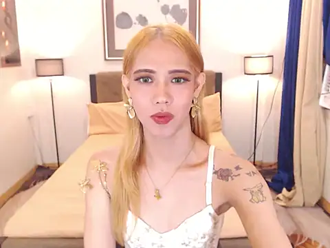 PreciousAmore webcam