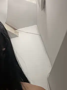 VeronicaSaenzx webcam