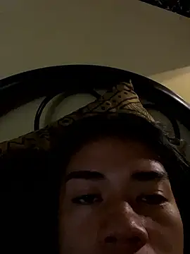 EnviousMaddie webcam