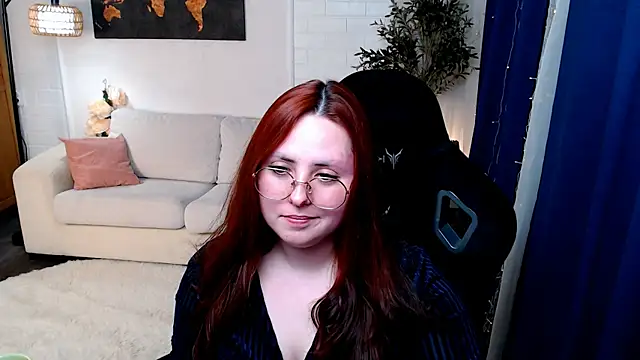 Hennessy_bunny webcam