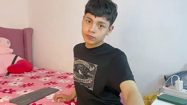 Andy_Belier23's live cam