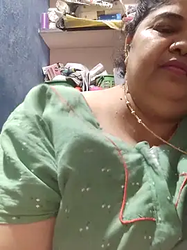 tamilthanushri webcam