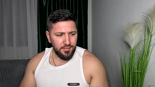 Gold_Alpha_Boy webcam