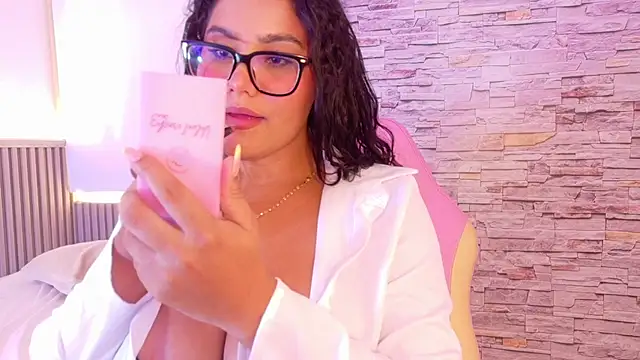 liz_monserrat_1 webcam