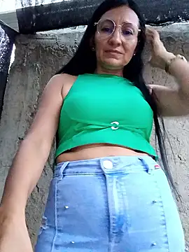 maturexxxnaughty webcam