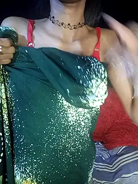 Webcam Model (BunnyBloom25)  is live.Free join now!