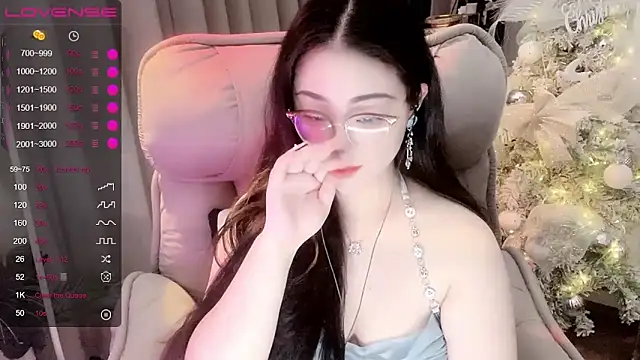 Monica-666888- webcam