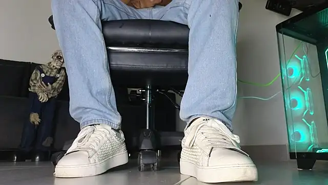 cash_master888 webcam