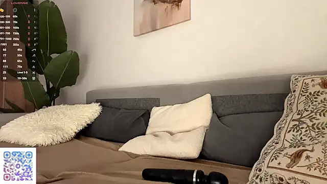 PetulaGunton live sex cam