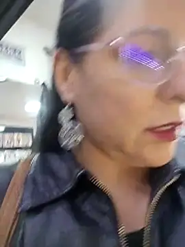 LucifernandaSw webcam