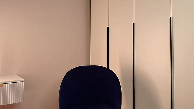 Elizabeth_Mitchel webcam