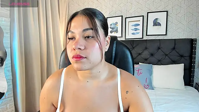 sophie__blare webcam