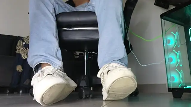 cash_master888 webcam