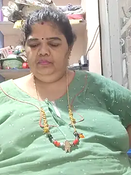 tamilthanushri webcam