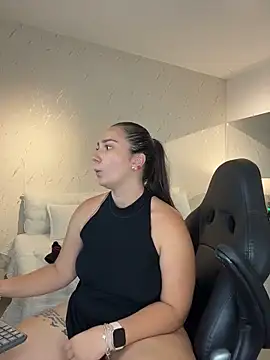 Webcam Model (ava_blue)  is live.Free join now!