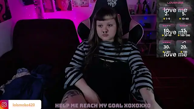 Bdsm_and_fries webcam