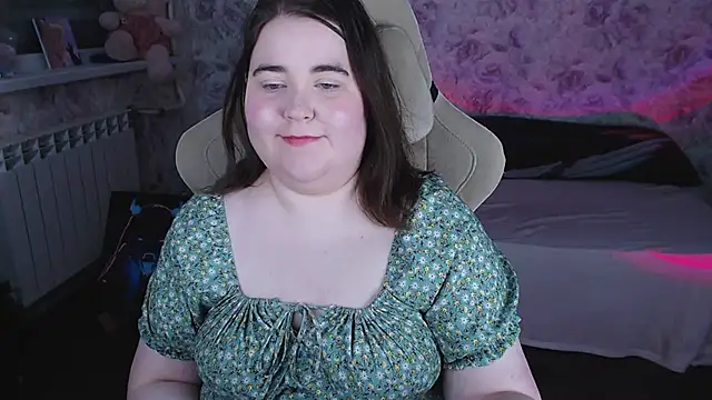 Estelle_Hicks webcam