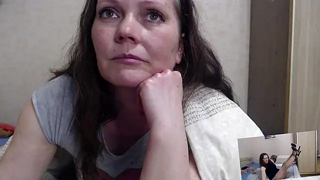 shelion - SheLion's free webcam - UK Sex Cams