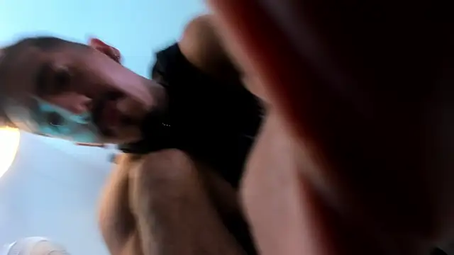 Donovan_Desmond webcam