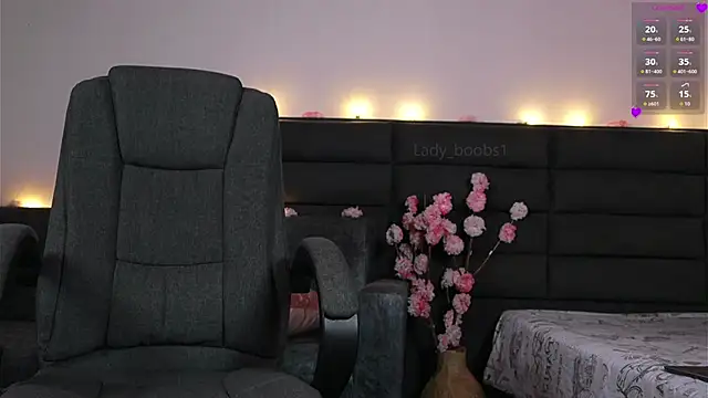 kathieandpovcock1 webcam