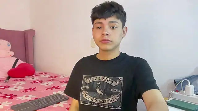 Andy_Belier23's live cam