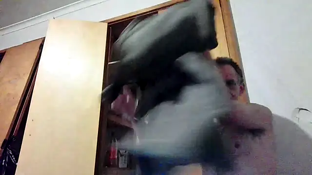 TooFknHorny7676@xh webcam