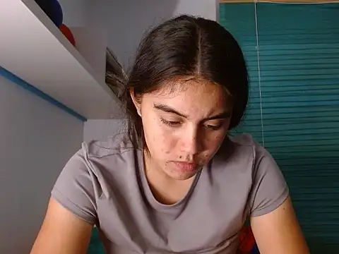 Arieeel_09 webcam