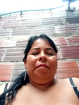 Mother-Big-tits webcam