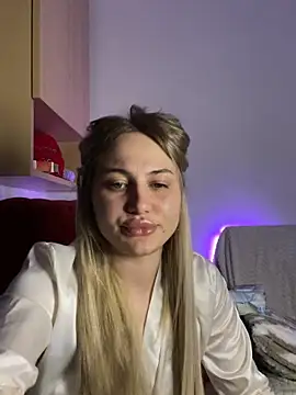 ScarlettMussee webcam