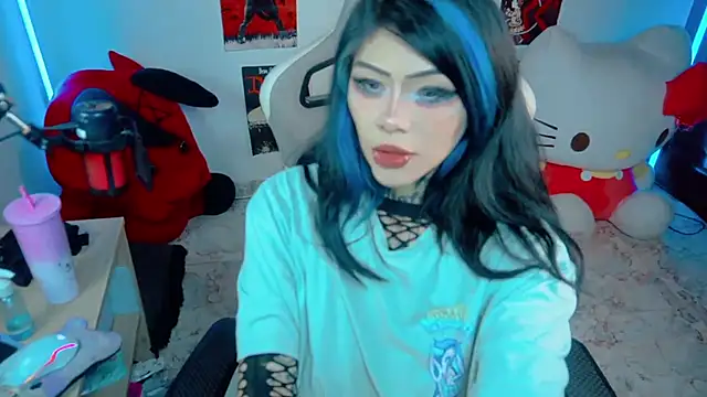 Deadly_Doll webcam