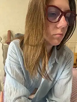 BeatriceTender webcam