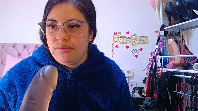 lanaqueen699 webcam