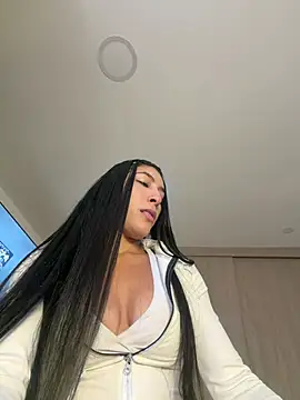 AshleyG_222 webcam
