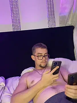 VeronicaSaenzx webcam