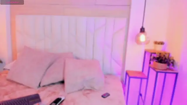 michele_jones webcam