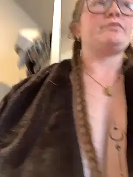 PussiesnCream_ webcam